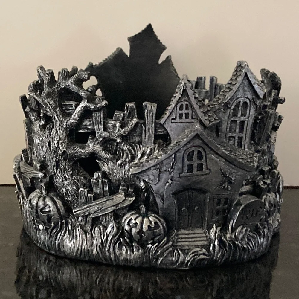 Homeworx Harry Slatkin Halloween Village Haunted Houses Candle Pedestal/NEW!!!